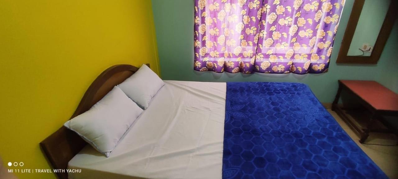 Hotel Nakshatra Ooty Exteriör bild
