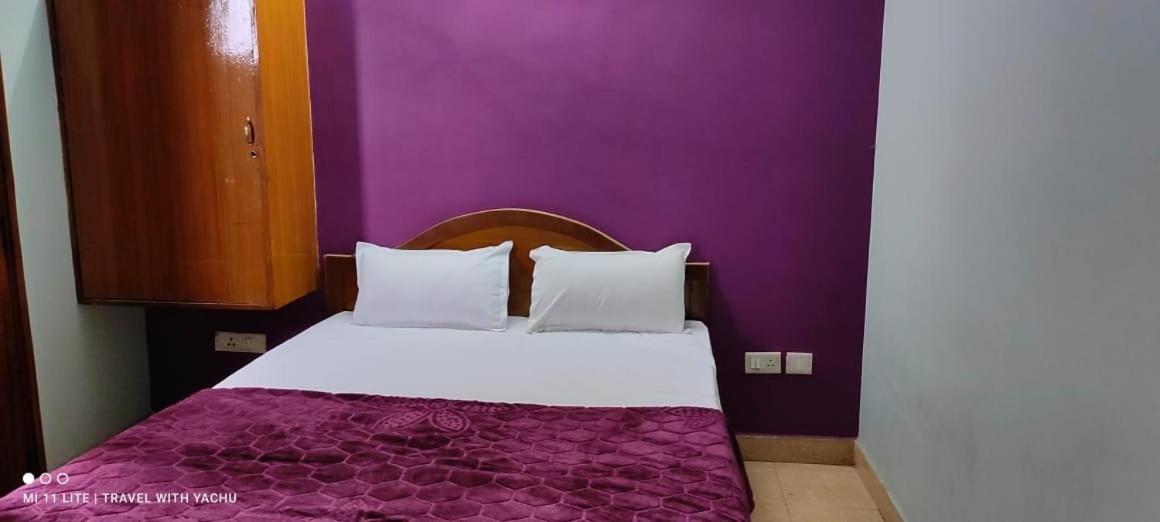 Hotel Nakshatra Ooty Exteriör bild