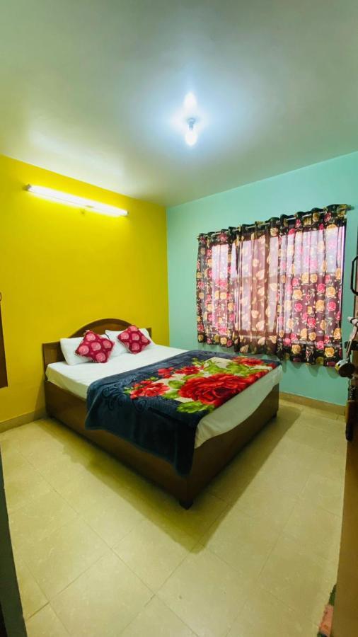 Hotel Nakshatra Ooty Exteriör bild