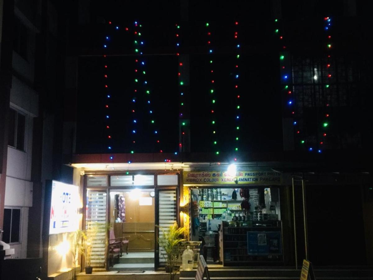 Hotel Nakshatra Ooty Exteriör bild